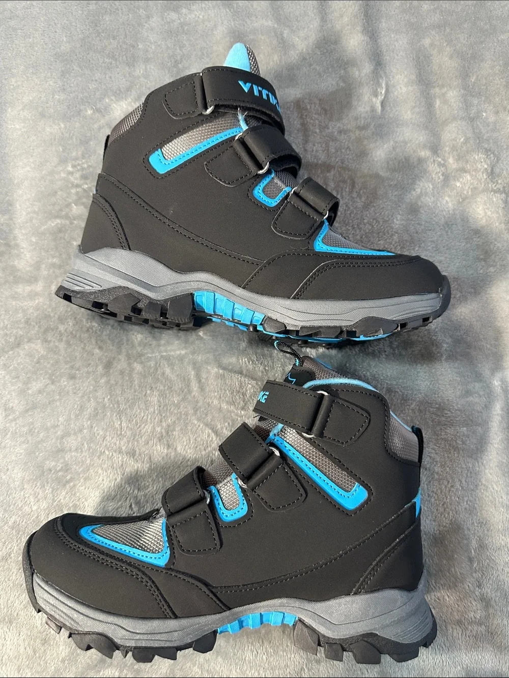 NWOT VITIKE Hiking Snow Boots Sz 37 or US 5-5.5 BOYS